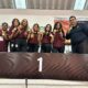 El equipo femenil de voleibol de Quintana Roo conquistó el oro invicto en los Juegos Nacionales Populares Indígenas 2025. Un triunfo que demuestra su poderío y eleva al estado al podio del deporte nacional.